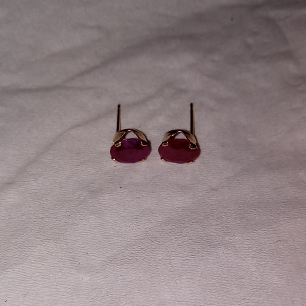 Elegant 14k Gold and Ruby Stud Earrings